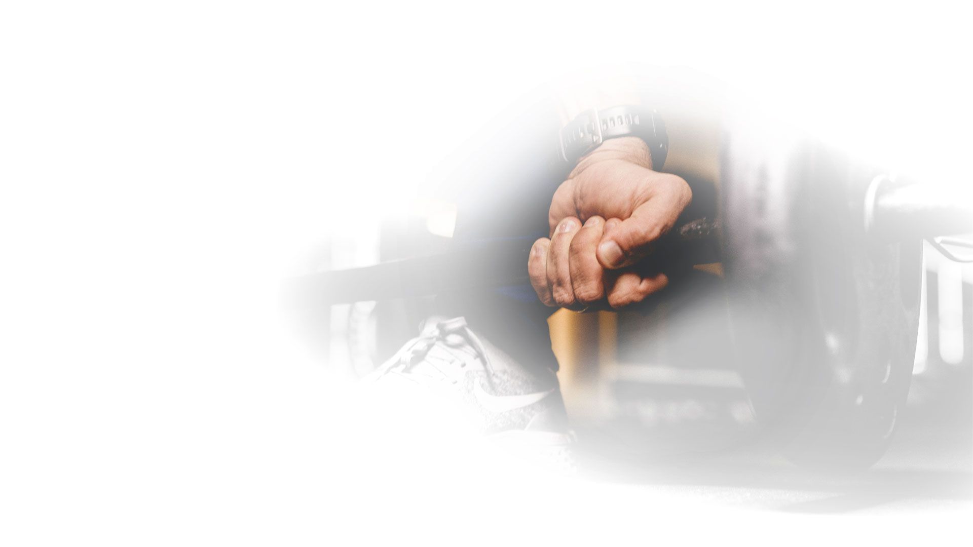 ΠΛΗΡΩΣ ΕΞΟΠΛΙΣΜΕΝΟ ΓΥΜΝΑΣΤΗΡΙΟ