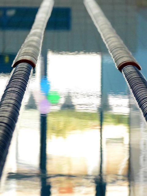 ΚΟΛΥΜΒΗΤΗΡΙΟ ΜΕ ΕΣΩΤΕΡΙΚΗ ΠΙΣΙΝΑ