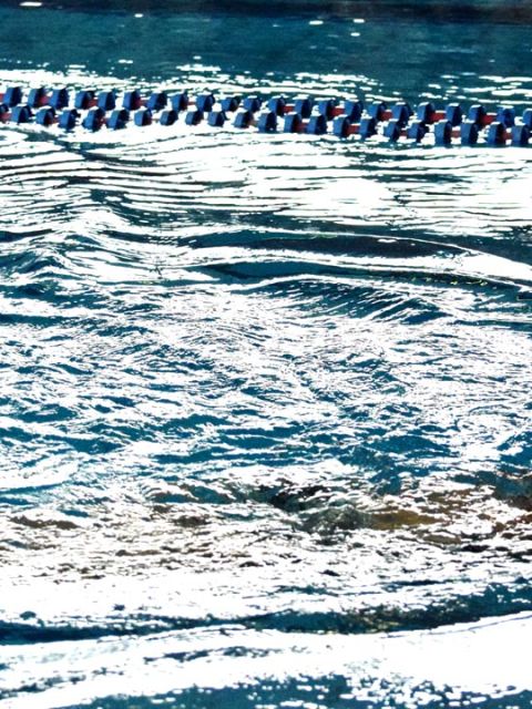 ΚΟΛΥΜΒΗΤΗΡΙΟ ΜΕ ΕΣΩΤΕΡΙΚΗ ΠΙΣΙΝΑ