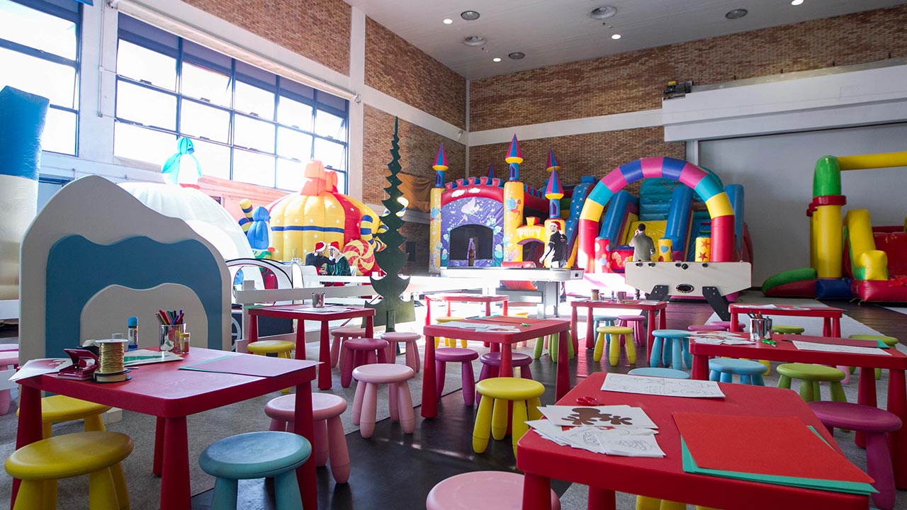 ΠΑΡΤΙ ΚΑΙ ΕΚΔΗΛΩΣΕΙΣ