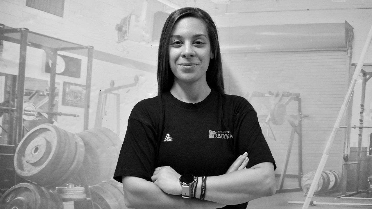 Αγγελίνα Παπαδάκη